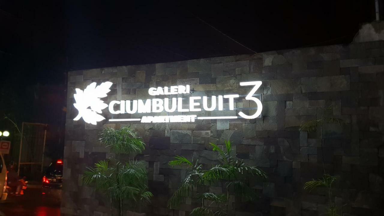 Galeri Ciumbuleuit 3 By Aya Stays Bandung Luaran gambar